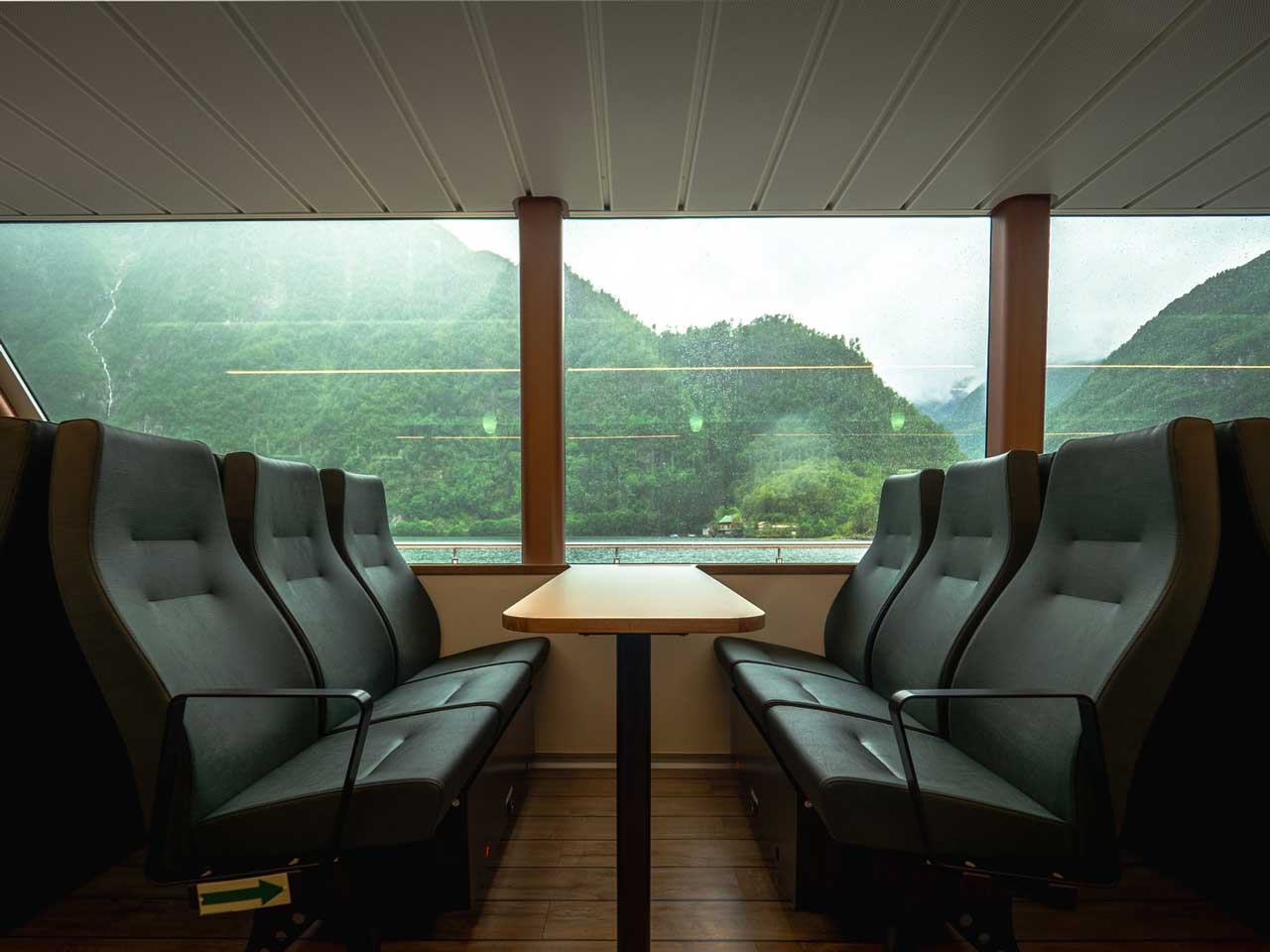 West Mekan Passenger Seating - Image 18