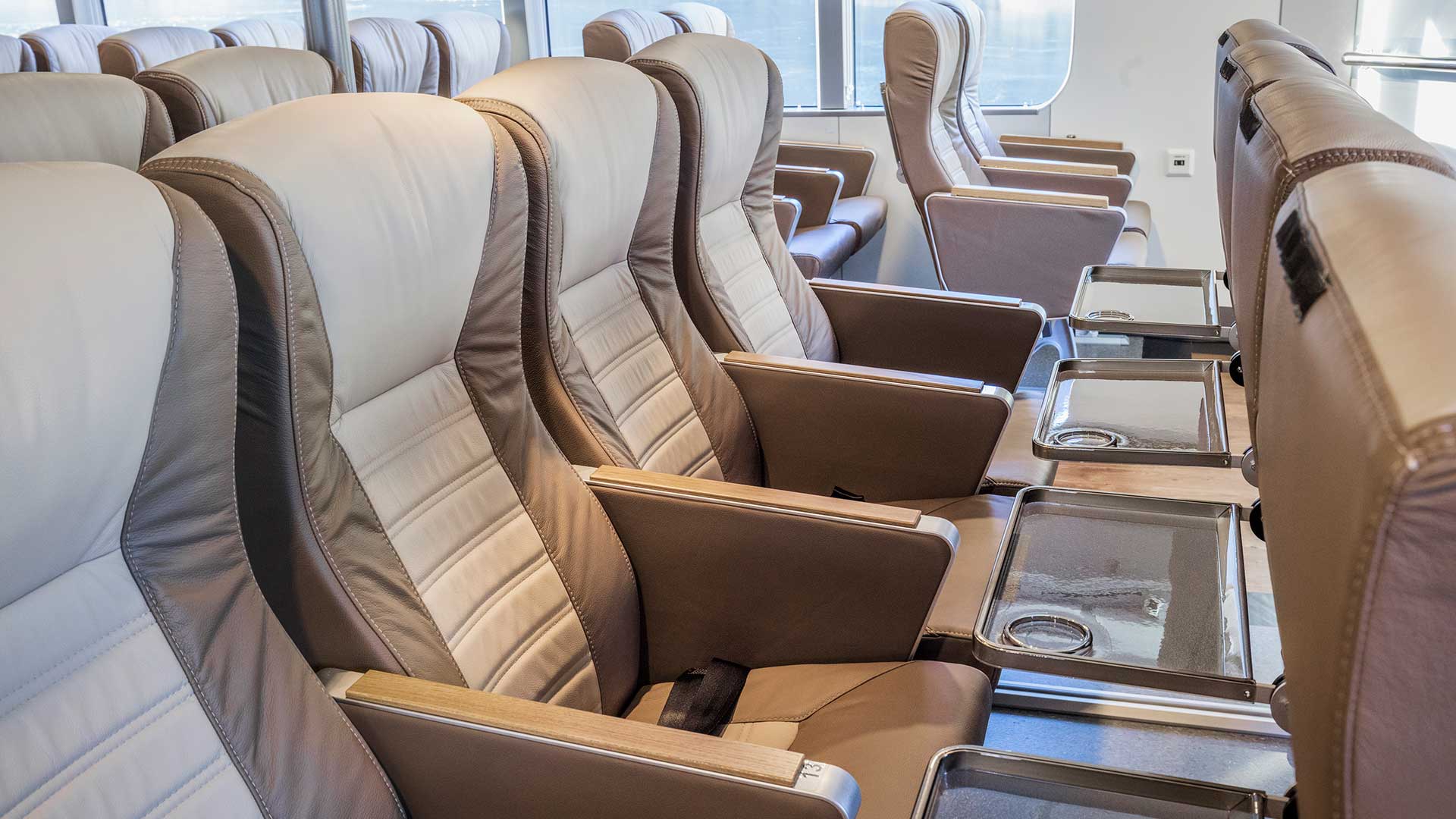 West Mekan Passenger Seating - Image 3