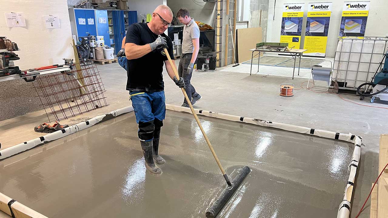 Weber Marine A60 Floating & Sound Floor - Image 15