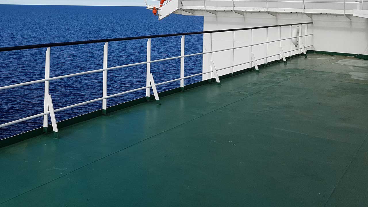 Weber Marine Epoxy Resin Floor - Image 12